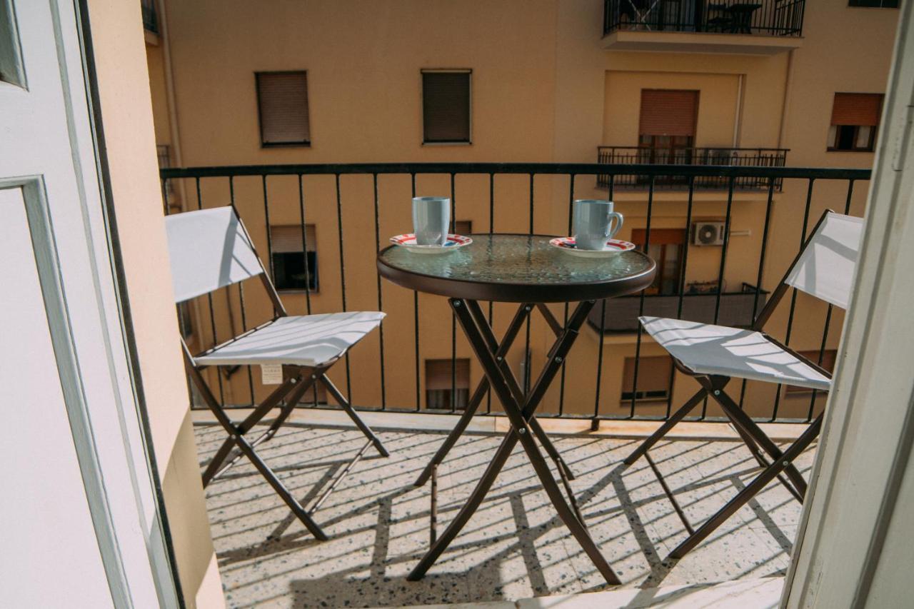 Casa Mare Incantevole Алгеро Екстериор снимка